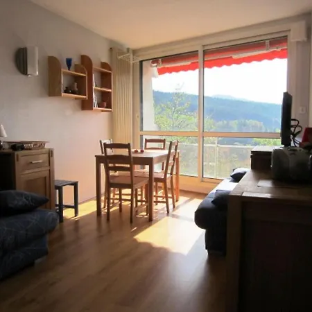 Renove 4 Personnes, Pied Des Pistes, Balcon Sud, Tv/dvd, Cuisine Equipee, Parking Gratuit. - Fr-1-689-97 *
